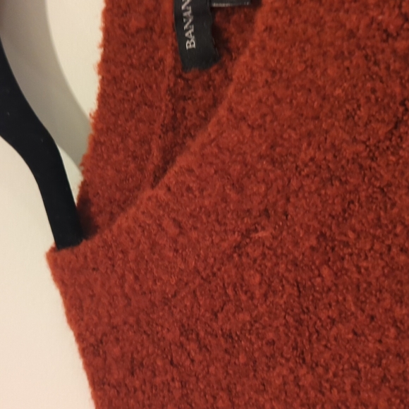 Banana Republic Wool Blend Crew Neck Sweater - Relaxed fit (M) - Picture 5 of 5